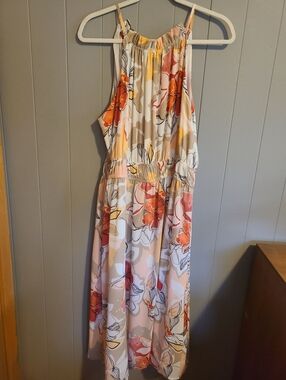Ophelia Roe XL Floral Halter Maxi Dress in Peach and Coral